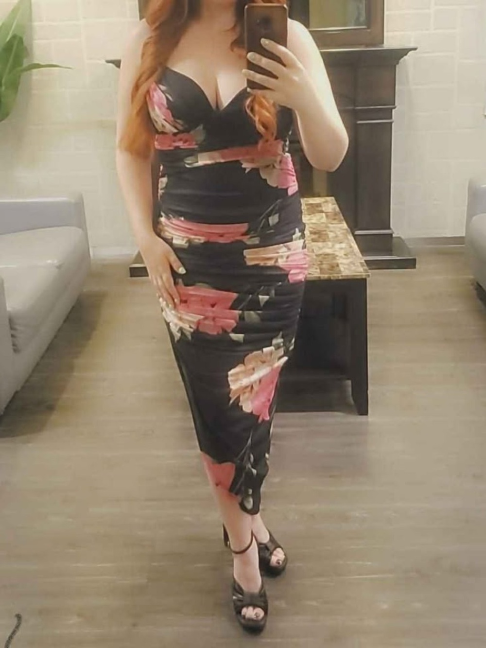 Floral Ruched Bodycon Dress Womens Le Chateau